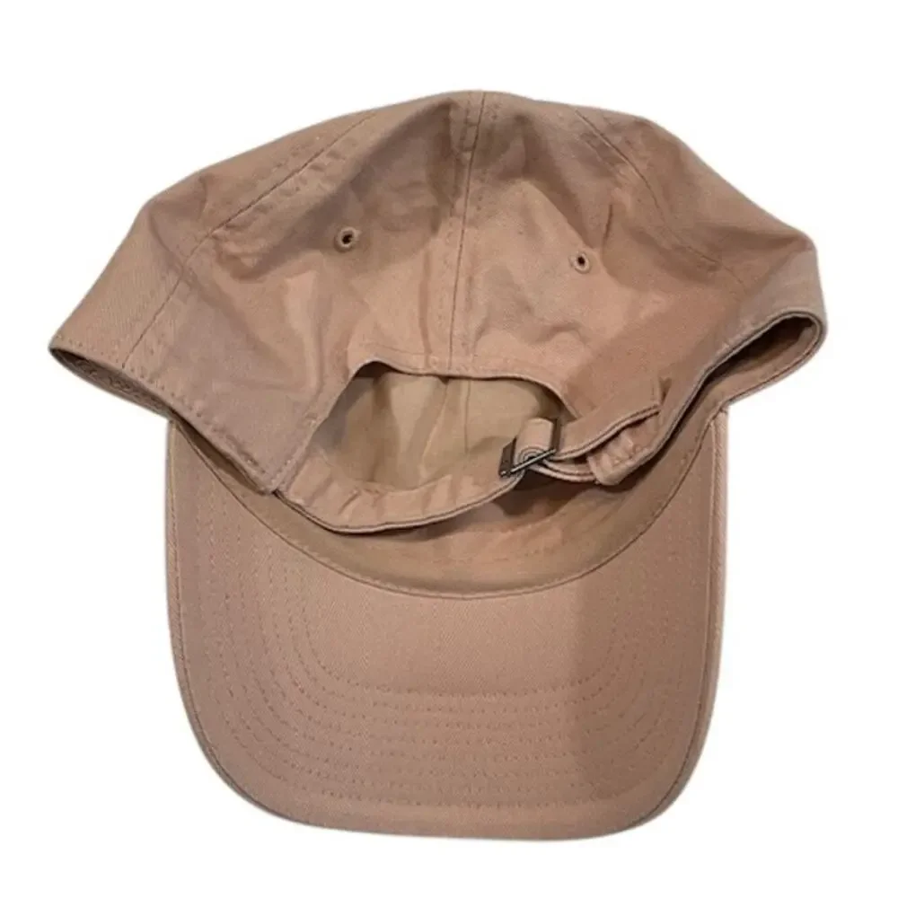 Nike women's Heritage 86 Futura classic cap.  NWOT